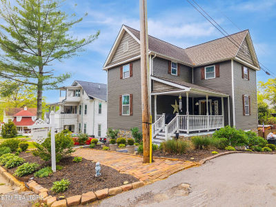 409 Cumberland St Harriman, TN 37748