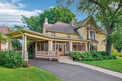 204 E Court St Elkhorn, WI 53121