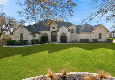 140 Legacy Trce La Vernia, TX 78121