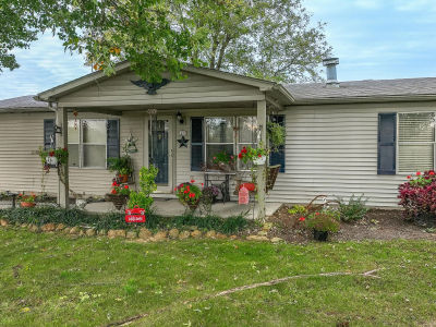 7805 Highway 1295 Paint Lick, KY 40461