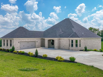 3032 Trophy Ln Richmond, KY 40475