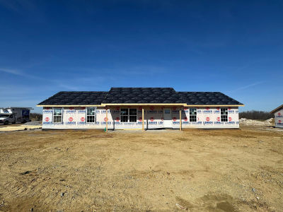 567 Middle Creek Way Berea, KY 40403