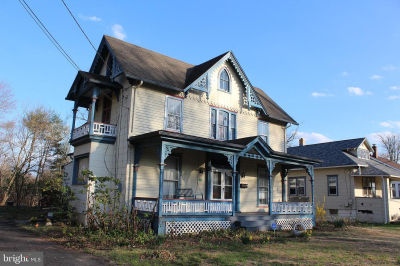 97 Madison Ave Mount Holly, NJ 08060