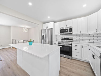 299 Lombard Rd Columbus, OH 43228