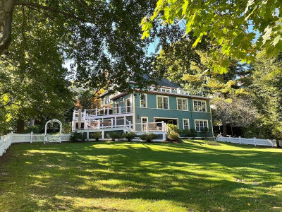 123 Sargent St Newton, MA 02458