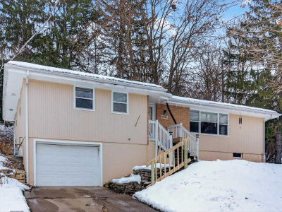 3067 Shiras Ave Dubuque, IA 52001