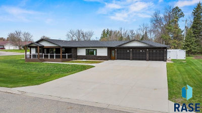 711 8th St W Clear Lake, SD 57226