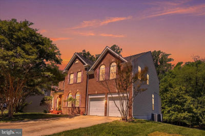 8114 Holly Ln Clinton, MD 20735