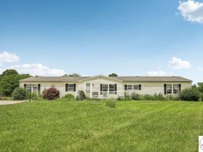 507 NW 165th St Centerview, MO 64019