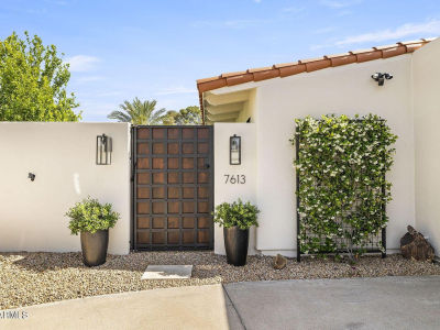 7613 E Via De Lindo Scottsdale, AZ 85258