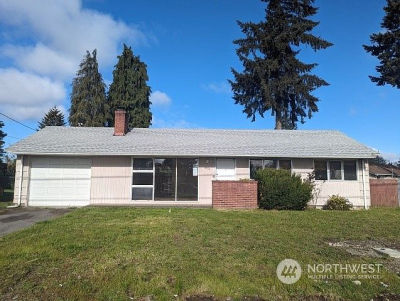8710 Hipkins Rd SW Lakewood, WA 98498
