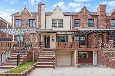 2474 E 18th St Brooklyn, NY 11235