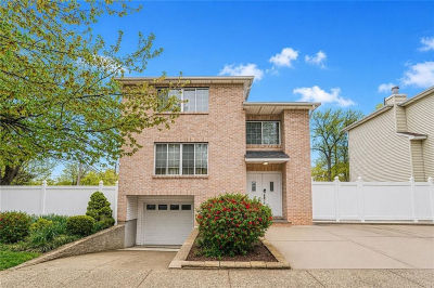 68 Eltingville Blvd Staten Island, NY 10312