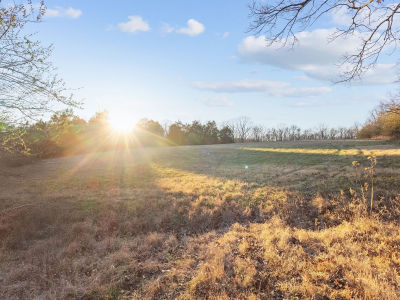 1000 Sendero Bad Rd Dickson, TN 37055