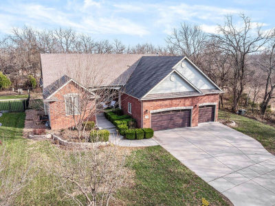 1748 S Cascade Point Andover, KS 67002