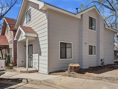 725 Barelas Ct SW Albuquerque, NM 87102