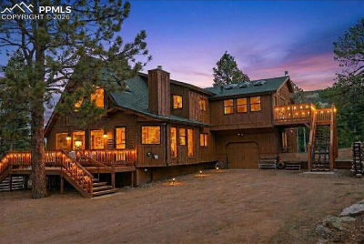 715 Crystal Dr Cripple Creek, CO 80813