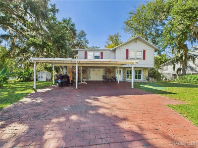 11590 N Kayak Point Inglis, FL 34449