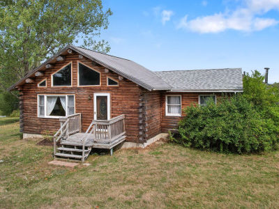 166 Mud Creek Rd Hancock, ME 04640