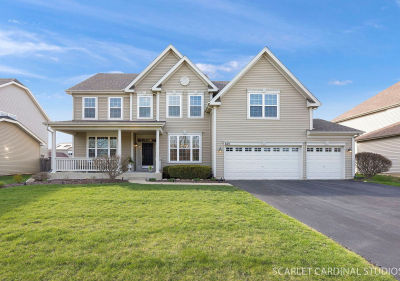 829 Preston Ln Oswego, IL 60543