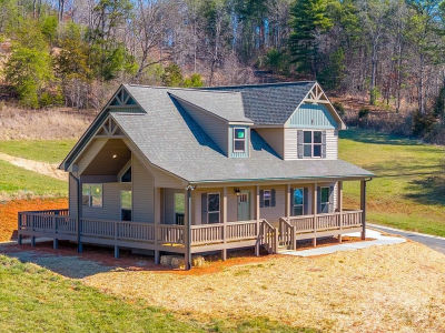 50 Fairview St Franklin, NC 28734