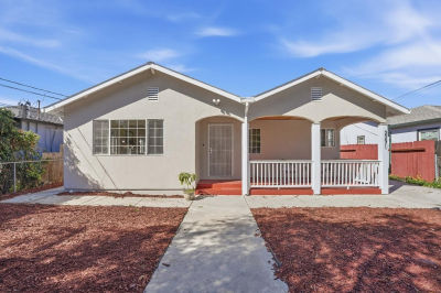 2271 Euclid Ave East Palo Alto, CA 94303