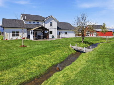 125 Lone Tree Way Corvallis, MT 59828