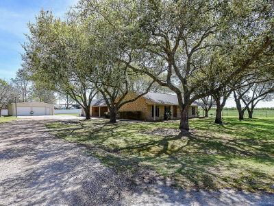 2719 Vail St Rosenberg, TX 77471