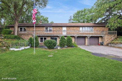 1909 Louise St Crystal Lake, IL 60014