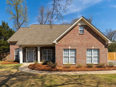 304 Wynlake Cir Alabaster, AL 35007