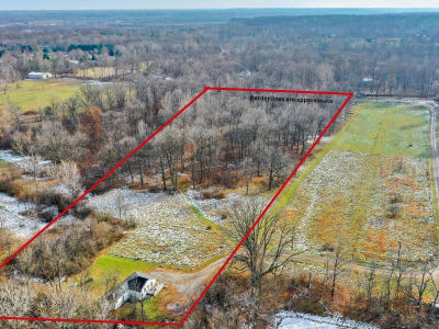 6877 E Tiny Tot Ln Mooresville, IN 46158