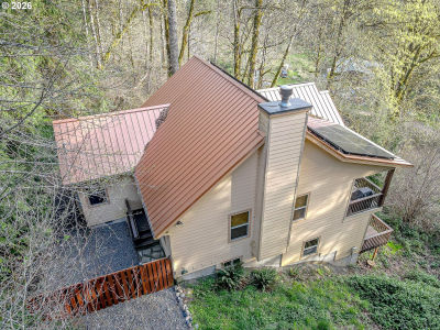 64636 E McIntyre Rd Rhododendron, OR 97049