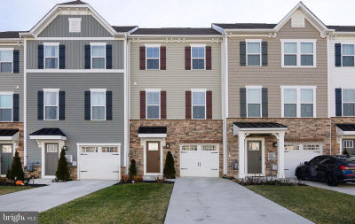 33 Roundstone Run Woolwich Township, NJ 08085