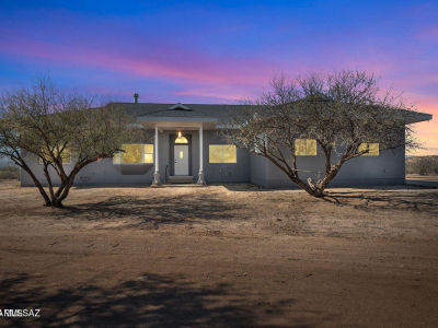 806 N Mesquite Dr Saint David, AZ 85630