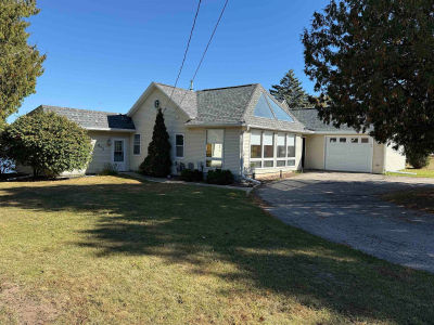 853 Circle Ridge Cir Sturgeon Bay, WI 54235