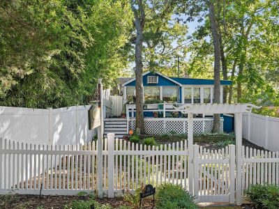 74 Richardson Ave East Hampton, NY 11937