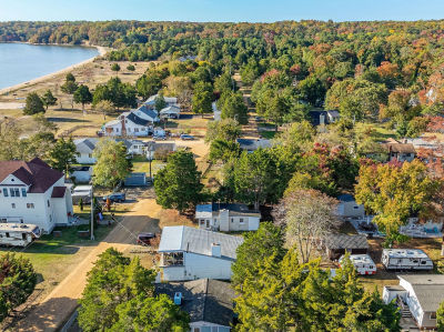 3096 Calvert Blvd Lusby, MD 20657