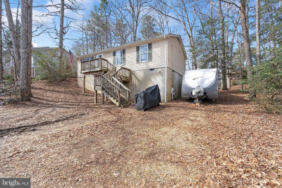 913 Golden West Way Lusby, MD 20657