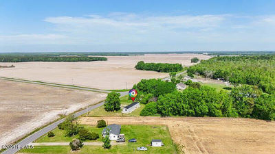 3247 New Hope Rd Hertford, NC 27944