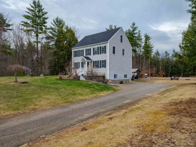 45 Cherub Dr Farmington, NH 03835