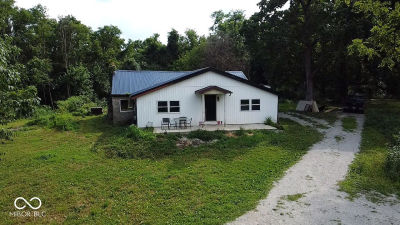 25146 Sanes Creek Rd Laurel, IN 47024