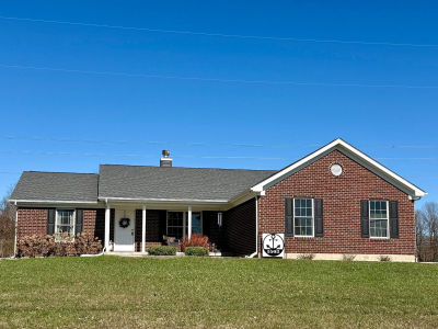 1502 NE Santee Dr Greensburg, IN 47240