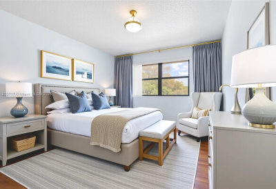 15520 SW 80th St #B-301 Miami, FL 33193