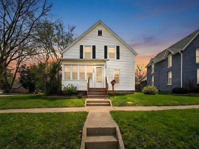 720 S McKinley Ave Freeport, IL 61032