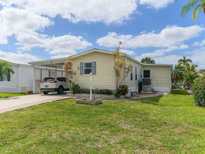33 Monaco Ter Naples, FL 34112
