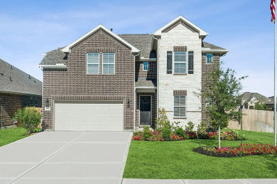 901 Kingwood Dr League City, TX 77573