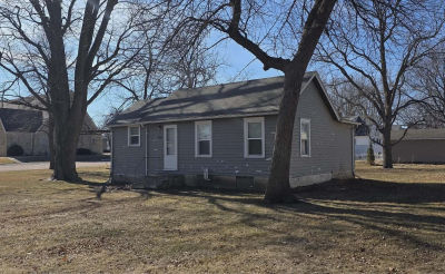 1006 1st Ave Westbrook, MN 56183