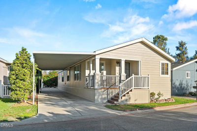 24 Via Rosal #24 Camarillo, CA 93012