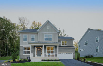 6990 Farragut Dr Bryans Road, MD 20616