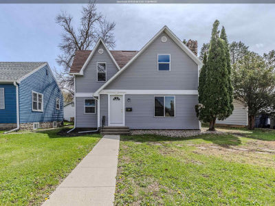 220 W 3rd St Spencer, IA 51301